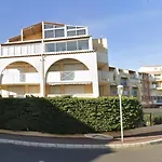 Apartment 5 Pers Climatisation Piscine Parking Agde