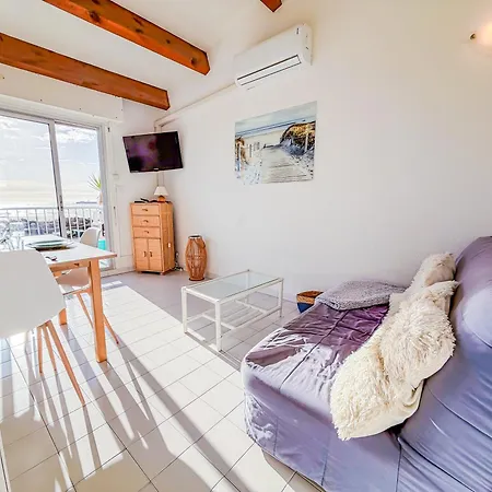 5 Pers-air Conditioning-pool-parking-beach Apartment *